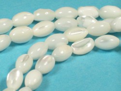 Tectus-Reiskorn-Beads wei ~0,8cm (x5)