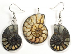 Ammonite pendant and earrings from Morocco 3,0/2,6cm