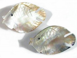 Perlmutt-Brosche Fisch#1 ID ~3cm